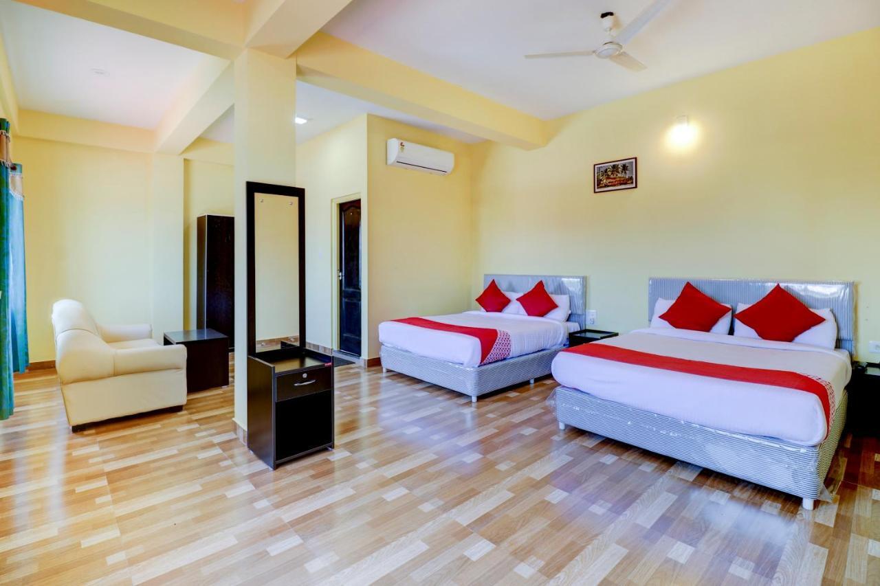 Gaurika Residency Boarding & Lodging - Padubidri Hotell Exteriör bild