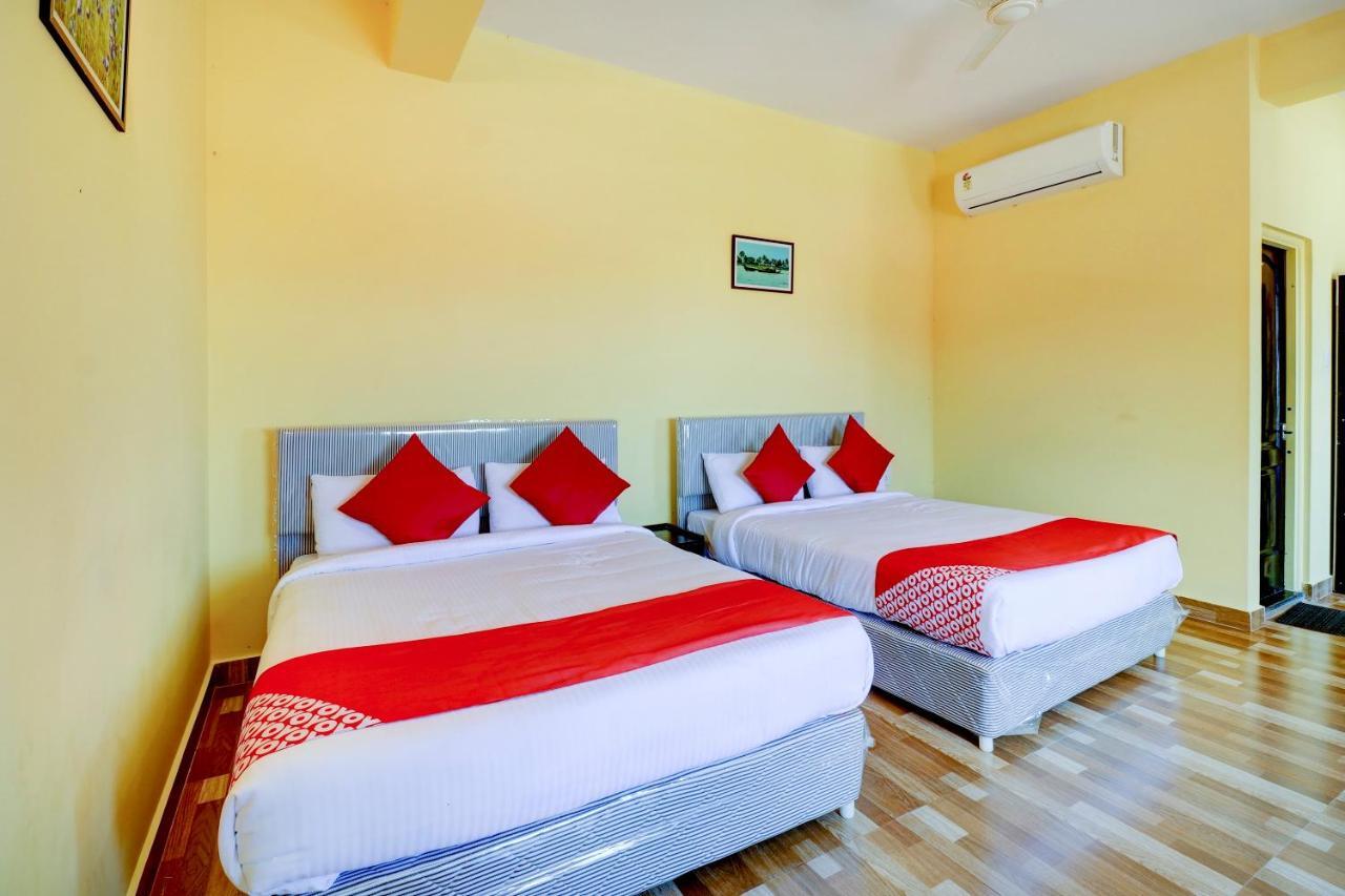 Gaurika Residency Boarding & Lodging - Padubidri Hotell Exteriör bild